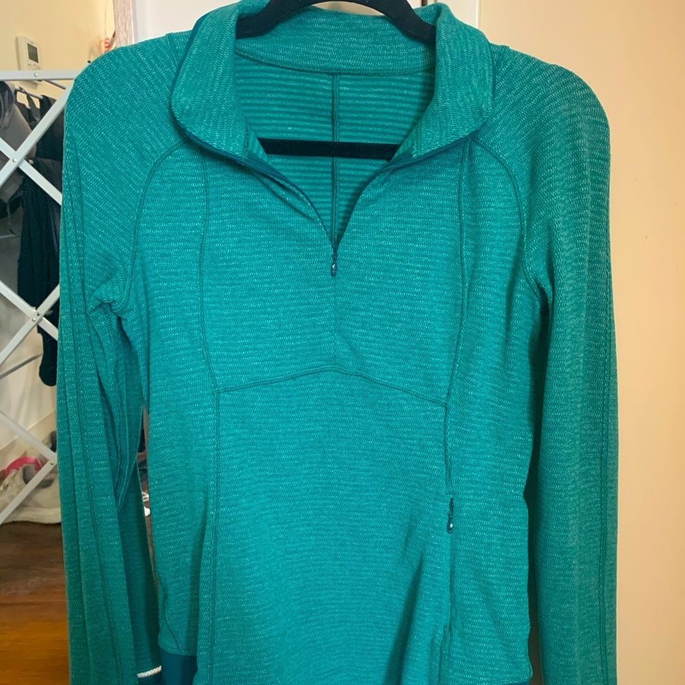 Green Lululemon Long Sleeve Top- Size 6